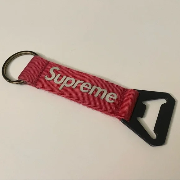 Supreme Webbing Keychain Red Logo Accessory - Picture 13 of 15